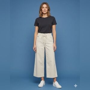 KENSIE THE KAYA High Rise Women's Cream Wide-Leg Jeans SIZE 14/32 with elastic.